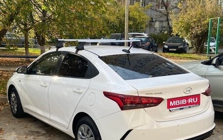 Hyundai Solaris II рестайлинг, 2021 год, 1 650 000 рублей, 4 фотография