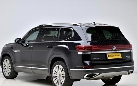 Volkswagen Teramont I, 2024 год, 5 837 000 рублей, 8 фотография