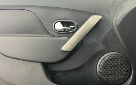 Renault Sandero II рестайлинг, 2016 год, 1 000 000 рублей, 18 фотография