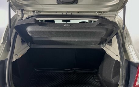 Renault Sandero II рестайлинг, 2016 год, 1 000 000 рублей, 20 фотография