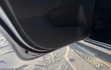 Toyota Wish II, 2003 год, 619 000 рублей, 6 фотография