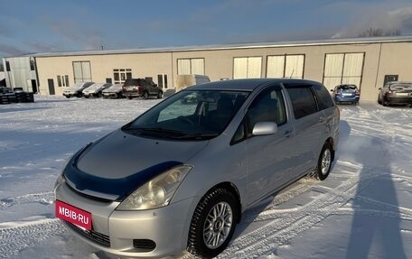 Toyota Wish II, 2003 год, 619 000 рублей, 18 фотография