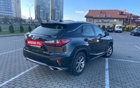 Lexus RX IV рестайлинг, 2019 год, 4 200 000 рублей, 7 фотография