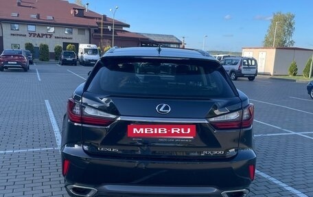 Lexus RX IV рестайлинг, 2019 год, 4 200 000 рублей, 6 фотография