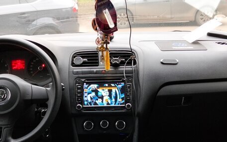 Volkswagen Polo VI (EU Market), 2013 год, 700 000 рублей, 15 фотография