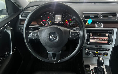 Volkswagen Passat B7, 2012 год, 999 000 рублей, 6 фотография