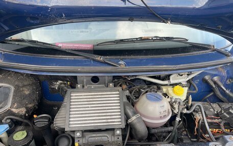 Volkswagen Transporter T4, 2002 год, 680 000 рублей, 5 фотография