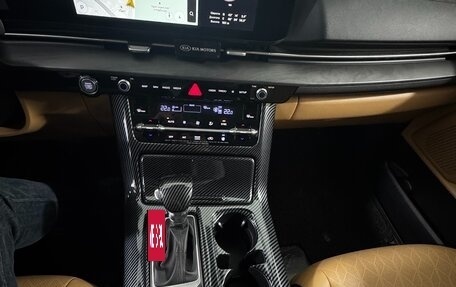 KIA Carnival, 2021 год, 3 800 000 рублей, 15 фотография