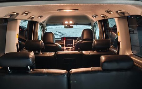 Toyota Voxy II, 2007 год, 1 550 000 рублей, 12 фотография