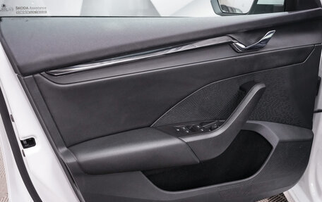 Skoda Octavia IV, 2020 год, 2 349 000 рублей, 16 фотография