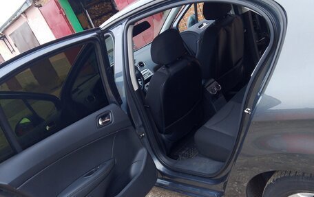 Peugeot 408 I рестайлинг, 2013 год, 990 000 рублей, 7 фотография