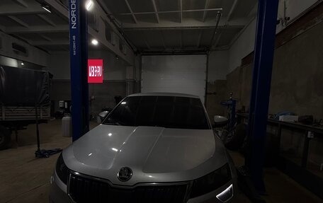 Skoda Karoq I, 2022 год, 2 200 000 рублей, 10 фотография