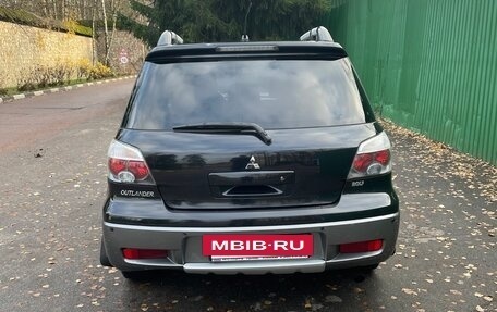 Mitsubishi Outlander III рестайлинг 3, 2005 год, 670 000 рублей, 2 фотография