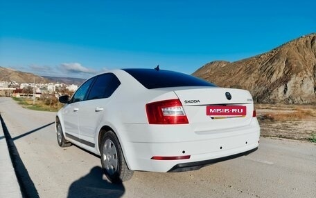 Skoda Octavia, 2018 год, 989 000 рублей, 2 фотография