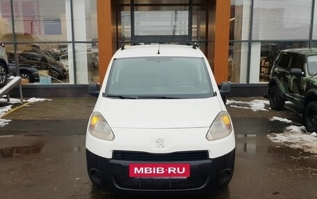Peugeot Partner II рестайлинг 2, 2013 год, 932 000 рублей, 2 фотография