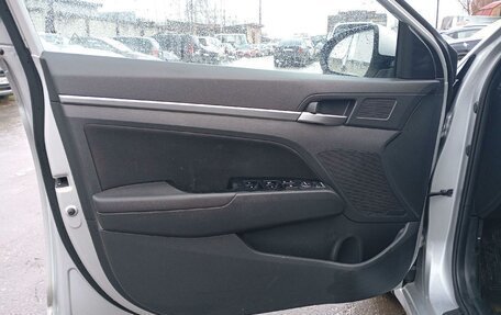 Hyundai Elantra VI рестайлинг, 2019 год, 1 265 000 рублей, 9 фотография