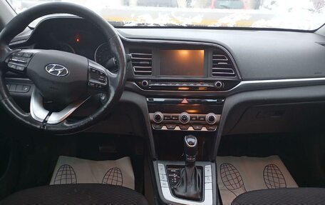 Hyundai Elantra VI рестайлинг, 2019 год, 1 265 000 рублей, 14 фотография