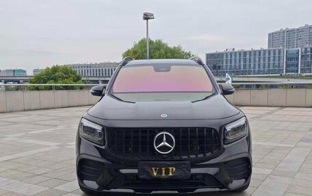 Mercedes-Benz GLB, 2022 год, 2 890 000 рублей, 2 фотография