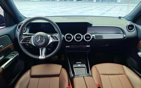 Mercedes-Benz GLB, 2022 год, 2 890 000 рублей, 7 фотография