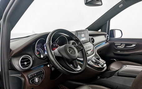 Mercedes-Benz V-Класс, 2019 год, 5 500 000 рублей, 17 фотография