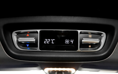 Mercedes-Benz V-Класс, 2019 год, 5 500 000 рублей, 30 фотография