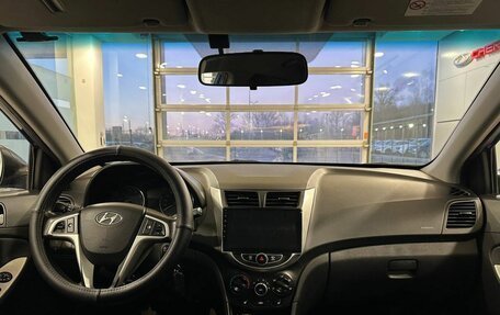 Hyundai Solaris II рестайлинг, 2011 год, 685 000 рублей, 9 фотография