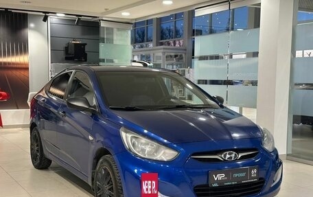 Hyundai Solaris II рестайлинг, 2011 год, 685 000 рублей, 3 фотография