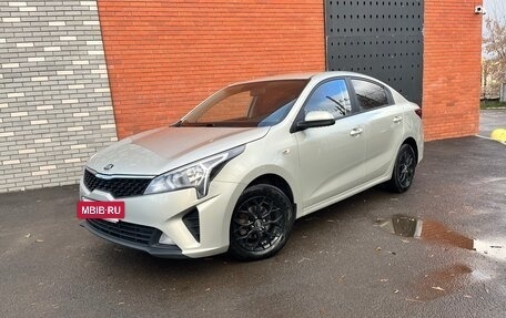 KIA Rio IV, 2020 год, 1 350 000 рублей, 3 фотография