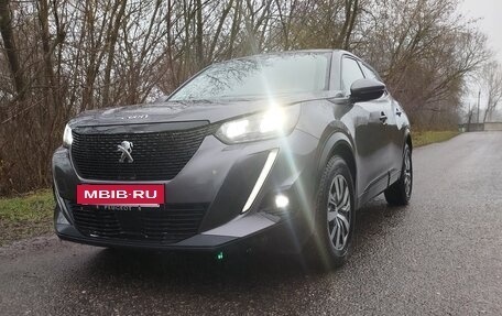 Peugeot 2008 II, 2020 год, 1 690 000 рублей, 2 фотография