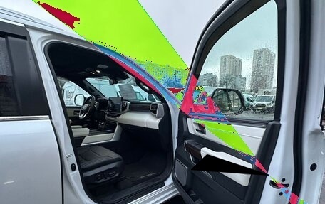 Toyota Sequoia, 2024 год, 14 400 000 рублей, 9 фотография