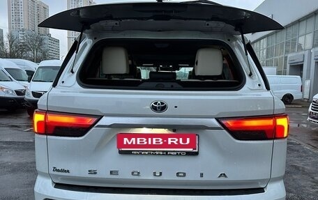 Toyota Sequoia, 2024 год, 14 400 000 рублей, 14 фотография