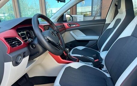 Volkswagen T-Cross I, 2022 год, 1 230 000 рублей, 5 фотография