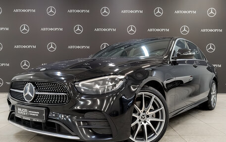 Mercedes-Benz E-Класс, 2021 год, 4 400 000 рублей, 1 фотография