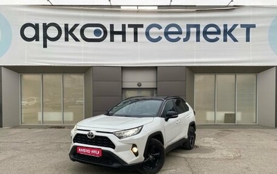 Toyota RAV4, 2021 год, 3 850 000 рублей, 1 фотография