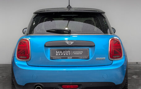 MINI Hatch, 2018 год, 1 813 000 рублей, 6 фотография