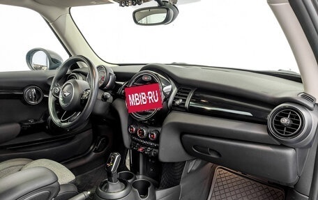 MINI Hatch, 2018 год, 1 813 000 рублей, 11 фотография