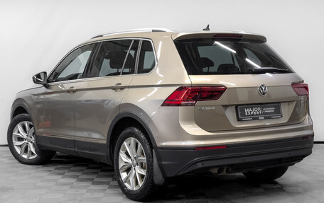 Volkswagen Tiguan II, 2020 год, 3 355 000 рублей, 7 фотография