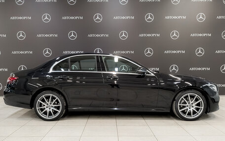 Mercedes-Benz E-Класс, 2021 год, 4 400 000 рублей, 4 фотография