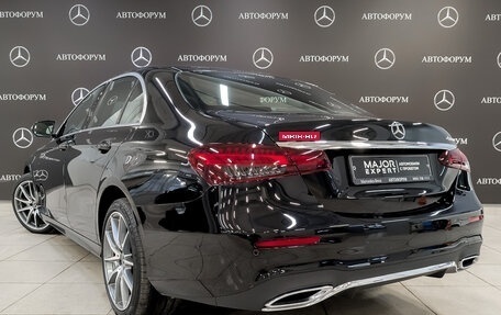 Mercedes-Benz E-Класс, 2021 год, 4 400 000 рублей, 7 фотография