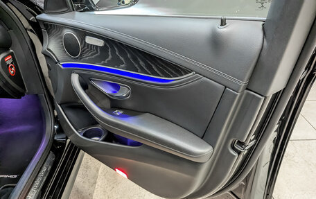 Mercedes-Benz E-Класс, 2021 год, 4 400 000 рублей, 23 фотография