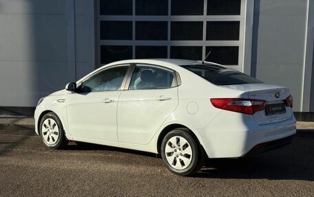 KIA Rio III рестайлинг, 2014 год, 930 000 рублей, 3 фотография