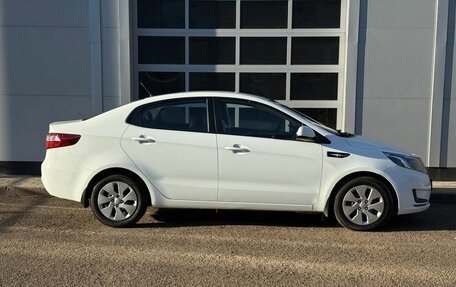 KIA Rio III рестайлинг, 2014 год, 930 000 рублей, 6 фотография