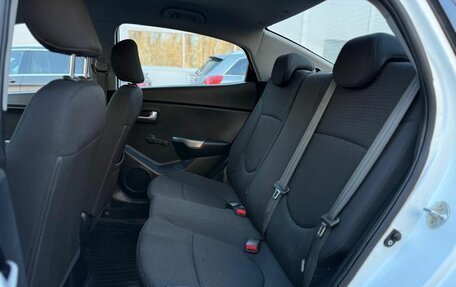 KIA Rio III рестайлинг, 2014 год, 930 000 рублей, 10 фотография