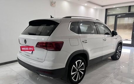 Volkswagen Tharu, 2022 год, 1 598 000 рублей, 4 фотография