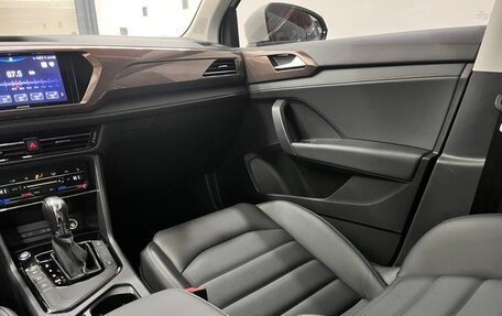 Volkswagen Tharu, 2022 год, 1 598 000 рублей, 15 фотография