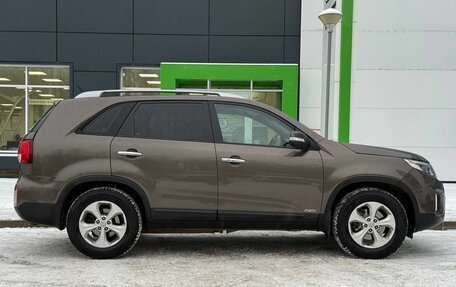 KIA Sorento II рестайлинг, 2015 год, 1 751 000 рублей, 4 фотография