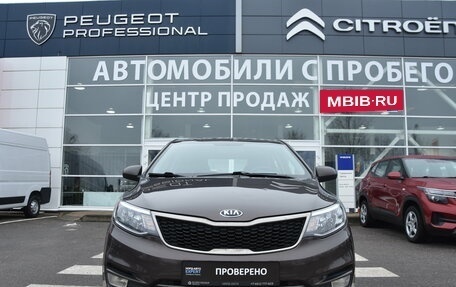 KIA Rio III рестайлинг, 2015 год, 1 000 000 рублей, 2 фотография