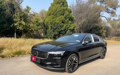 Volvo S90 II рестайлинг, 2025 год, 6 780 000 рублей, 1 фотография