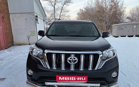 Toyota Land Cruiser Prado 150 рестайлинг 2, 2016 год, 3 950 000 рублей, 2 фотография