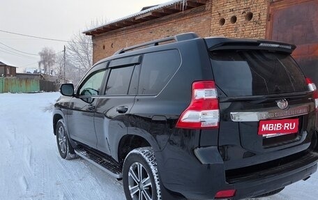 Toyota Land Cruiser Prado 150 рестайлинг 2, 2016 год, 3 950 000 рублей, 5 фотография